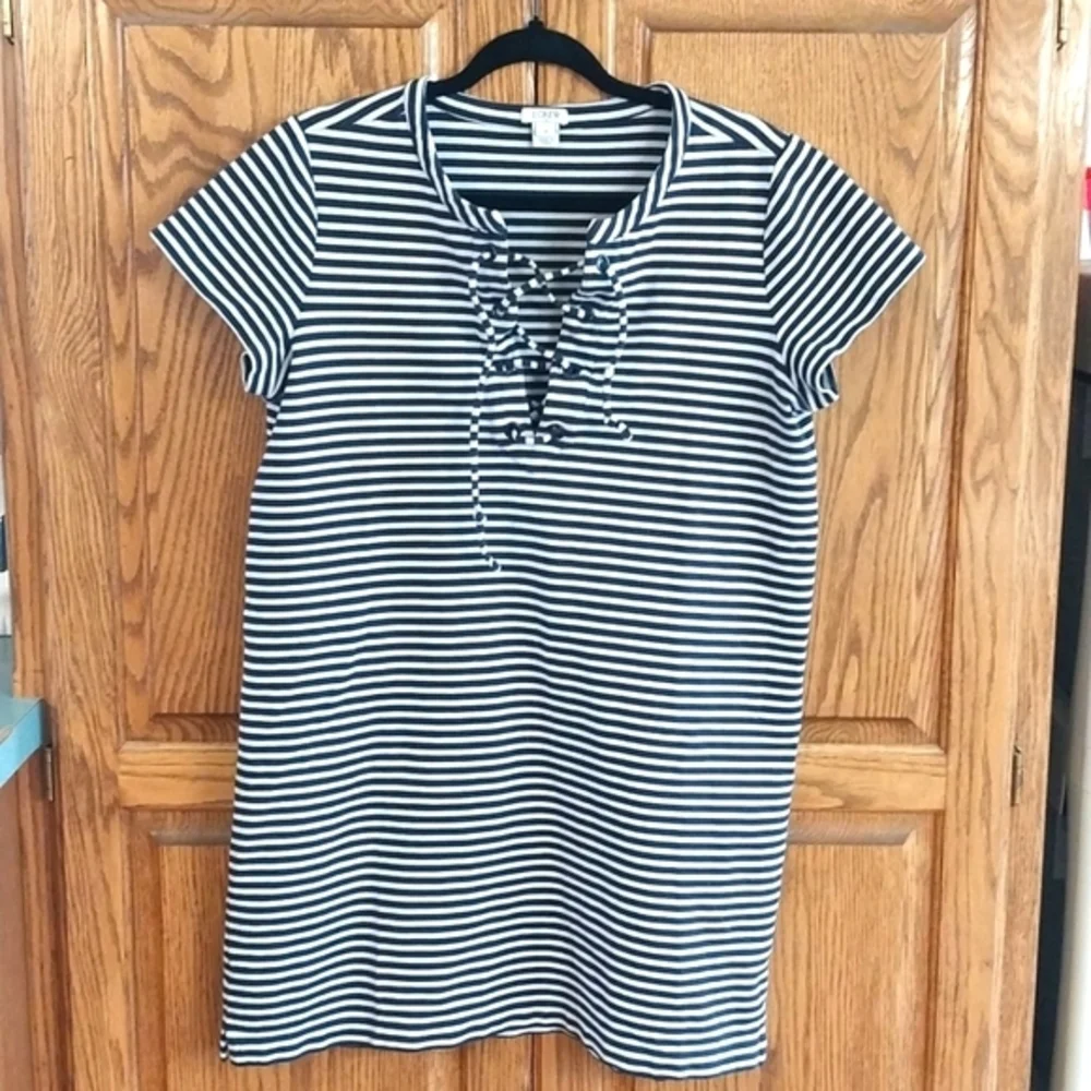 J Crew Women's Size Medium‎ Lace-Up Short Sleeve Striped Knit Dress Black White